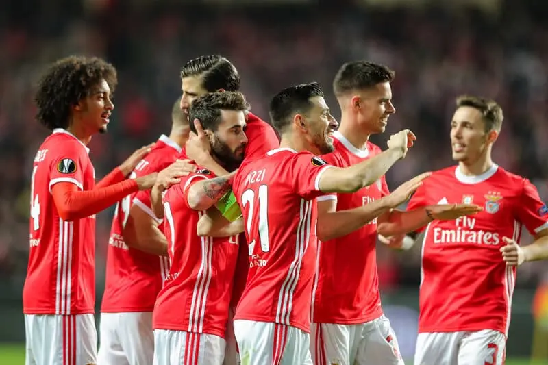 những giải đấu benfica giành được trước đối thủ nặng ký